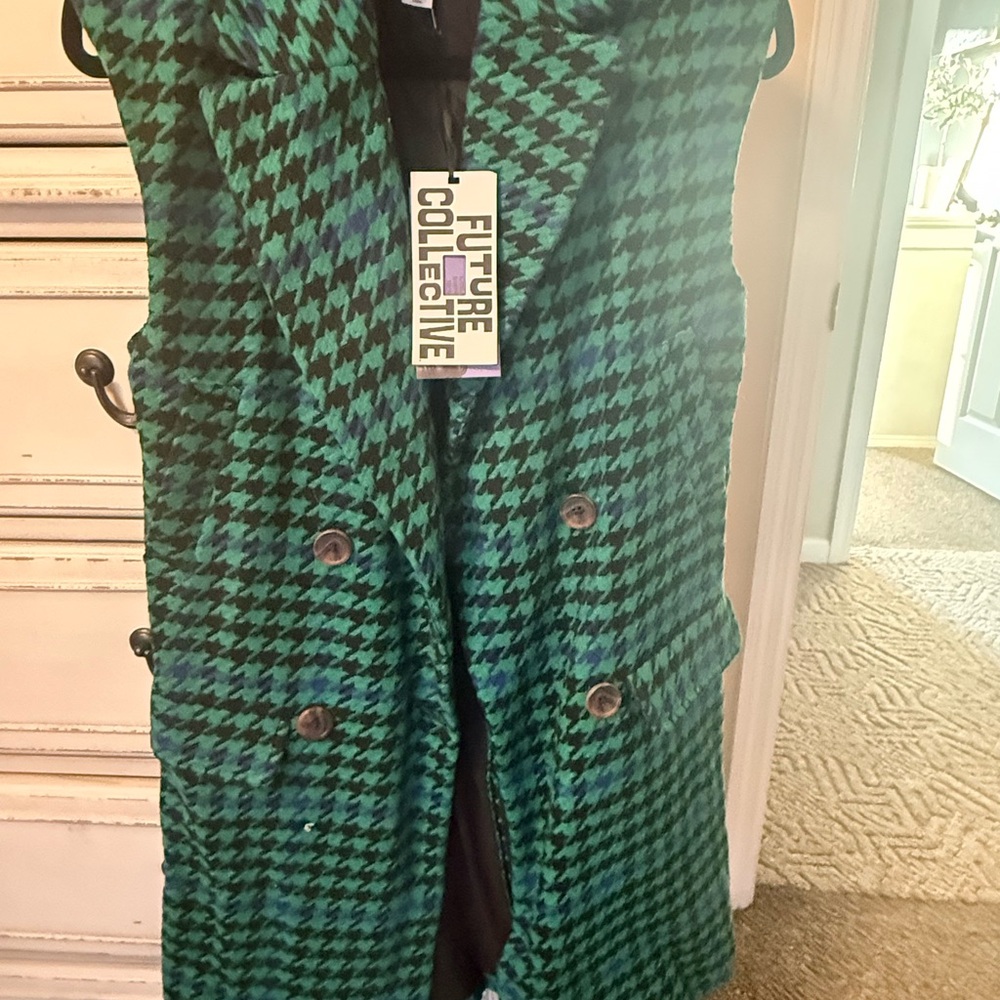 Future Collective Green Houndstooth Women's Vest